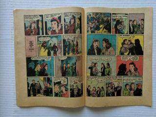 DIXIE DUGAN Vol.  3 No.  4 Golden Age Comic Book 1952 4 GGA Teen Lingerie Ads 4