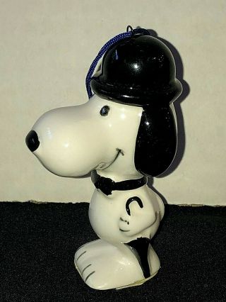 Vintage Peanuts Snoopy In Bowler Hat W/ Umbrella Ceramic Christmas Ornament