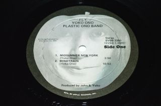 YOKO ONO Fly 2 - LP Apple Records Canada SVBB - 3380 VG/VG/VG,  Art Rock John Lennon 3