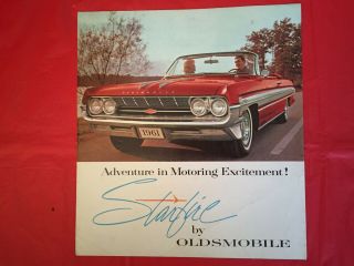 1961 Oldsmobile " Starfire " Car Dealer Sales Brochure