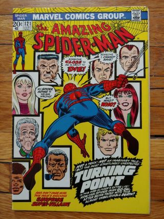 Spiderman 121 1973 Bright Colors.  Death Of Gwen Stacy.  Marvel Key