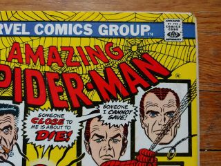 Spiderman 121 1973 Bright Colors.  Death of Gwen Stacy.  Marvel Key 3