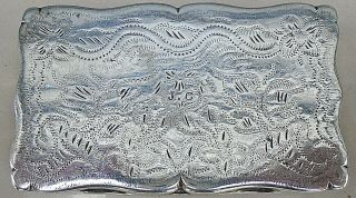 ANTIQUE SILVER PLATED SNUFF BOX WITH STIPPLE ENGRAVING c.  1840 2