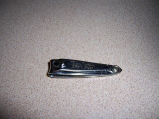 Vintage Thom Mcan Safety Shoes Advertising Nail Clippers