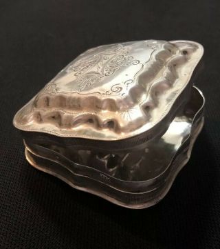 Vintage Solid Silver Pill / Snuff Box,  Hallmarked