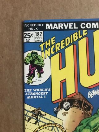 Incredible Hulk 182 Marvel Value Stamp Intact - 3rd Wolverine MARVEL COMICS 2