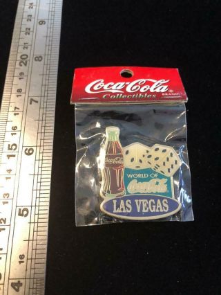 World Of Coca - Cola Magnet - Las Vegas Dice / Bottle - Vintage - 1997 - Nos
