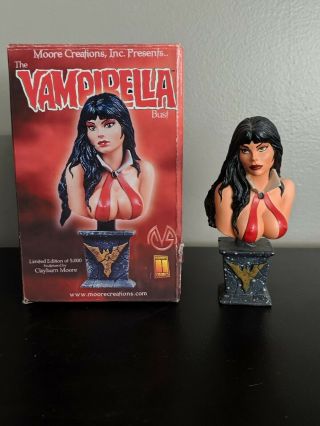 Vampirella Bust Statue by Clayburn Moore Creations - 462/5000 Limited Edition 7