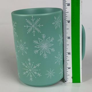Starbucks 2018 Coffee Mug Green w/snow flakes 4.  5” x3 