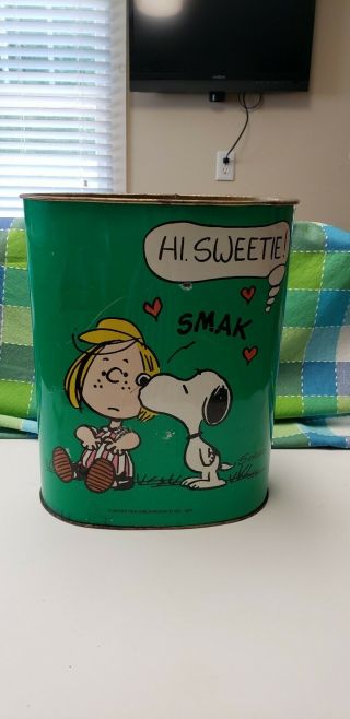 Vintage Peanuts Snoopy Cheinco Metal Trash Can Linus & Peppermint Patti