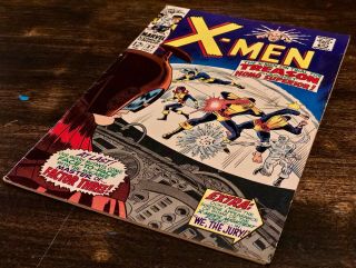 X - Men Vol.  1 37 (1967) Vf (8.  0) " We,  The Jury.  "