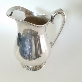 Oneida Silver Plated Henley Water Pitcher With Ice Lip Silverplate Hollowware