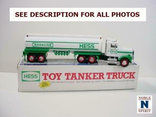 Noblespirit Spectacular 1990 Hess Toy Tanker Truck
