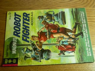 Magnus Robot Fighter 2 Vg Gold Key Painted Cover