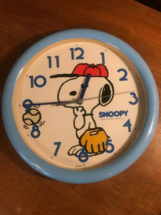 Peanuts Snoopy Baseball Wall Clock - Citizen/japan - 1958 United Features