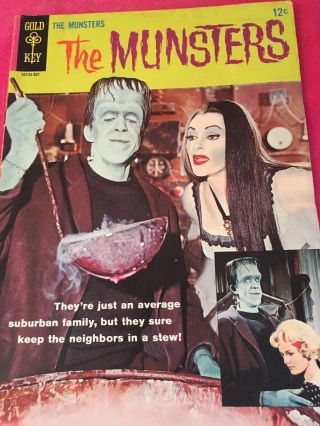 Vintage The Munsters Comic Book 1 1964 1st Issue Gold Key Tv Photo Cover