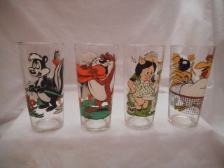Set Of 4 Warner Bros Looney Tunes Collector Series Pepsi Glasses 1976