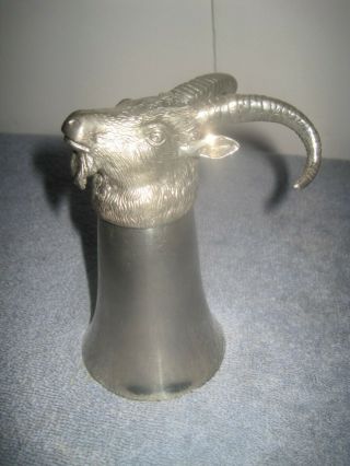 Neat Vintage Detailed Well Made Curved Horn Rams Head Silver Plate Stirrup Cup