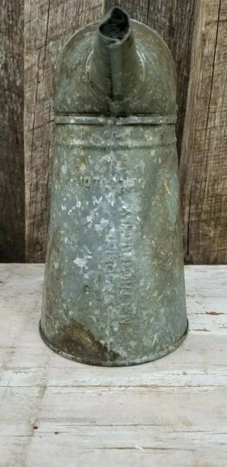 Vintage Antique Galvanized Metal 1 Quart Oil / Gasoline Can with Spout 2