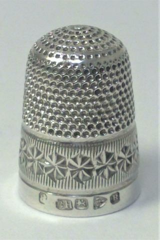 Victorian Hallmarked Silver Thimble (size 8) – Chester 1900 By Charles Horner