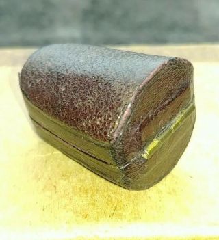 Antique 1900 Thimble Leather,  Silk&Velvet Case by Chester in 4