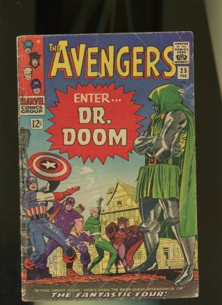 Avengers 25 Gd 2.  0 1 Book Marvel Captain Doctor Doom 1966,  Hawkeye,  Iron