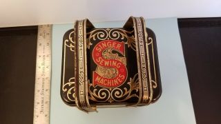 Vintage Singer Sewing Machine Tin With Lid And Handles
