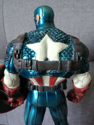Bowen Designs Ultimate Captain America Painted Statue (Metallic) 7