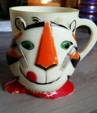 Vintage 1964 Kellogg 3 1/2 " High Tony The Tiger Plastic Cup - Great Color