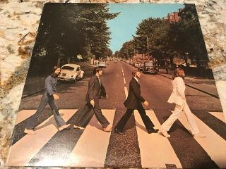 Beatles " Abbey Road " Apple Vintage Vinyl W/ " Her Majesty " Label & Cover