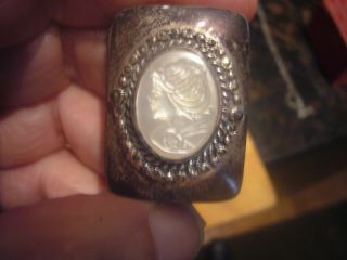 VINTAGE STERLING PILL BOX CAMEO & MARCASITES ON LID 2