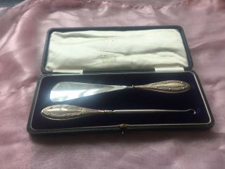 Early 20th Century Boxed Ste Of Silver Handled Shoe Horn & Button Hook C 1913