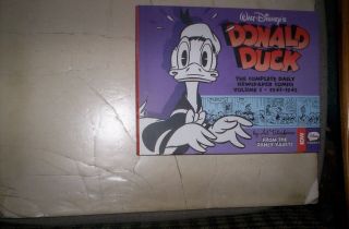 Donald Duck Daily Comics Hardcover Book Vol.  3 1943 - 45 Walt Disney