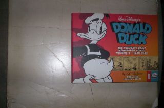 Donald Duck Daily Comics Hardcover Book Vol.  2 1940 - 42 Walt Disney