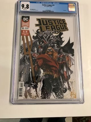 Justice League 10 (2018) Cgc 9.  8 Foil