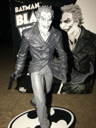 Dc Direct Batman Black And White Joker Statue Lee Bermejo 2263/7000 1st Edition
