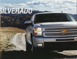 2013 Chevrolet Silverado Pickup Truck Dealer Sales Brochure -