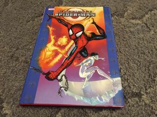 Marvel Ultimate Spider - Man Hardcover Volume 10 - Bendis Bagley Rare/oop - Euc