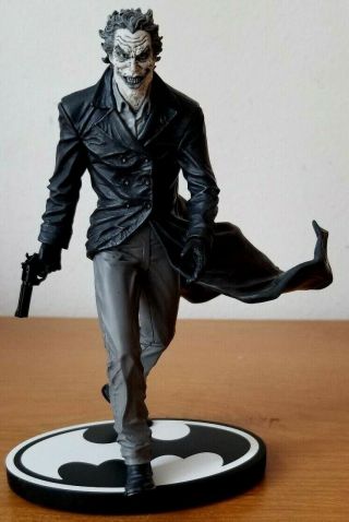 1st Edition Dc Direct Batman Black And White The Joker Statue By Lee Bermejo