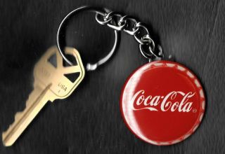 Coca - Cola Bottle Cap Red Keychain Key Chain