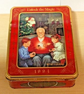 Vintage Collectible 1994 Oreo Cookie Tin Empty Grandfather Remembers Christmas