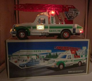 1994 Hess Rescue Truck.  (w Pics)