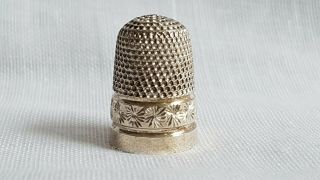 ANTIQUE GEORGE V STERLING SILVER THIMBLE SIZE 9 CHARLES HORNER CHESTER 3