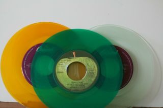 John & Yoko " Happy Xmas " Green Wax Apple,  2 Colored Wax Beatles Jukebox 45 