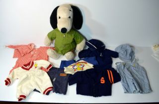 1979 Snoopy And His Wardrobe Plush With Vintage Outfits Peanuts