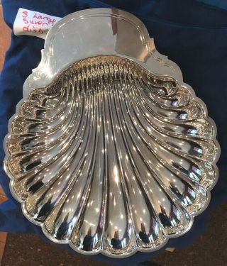 International Silver Co.  Scalloped Edge Tray Silver Plated Shell Serving Platter