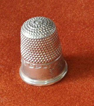 Antique Chester Hallmark Silver Thimble 1890 Size 5.  5 Makers Mark S.  F 5.  42 G
