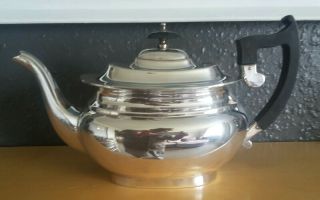 Vintage Silver Plated Tea Pot.  S.  E.  C.  Made In England Sheffield.