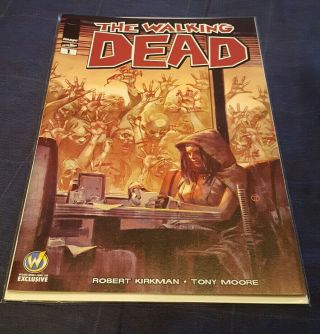 The Walking Dead 1 2015 Wizard World Comic Con Ft.  Lauderdale Edition Variant