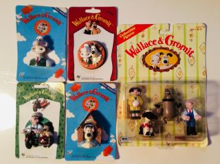 4 Wallace & Gromit Collectible Figures And 4 Magnets